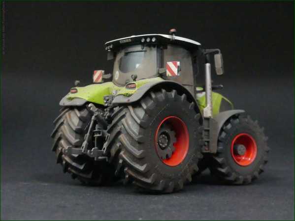 1:32 Traktor Claas Axion 850 by Wiking - Dreck 500 Stk.Edition